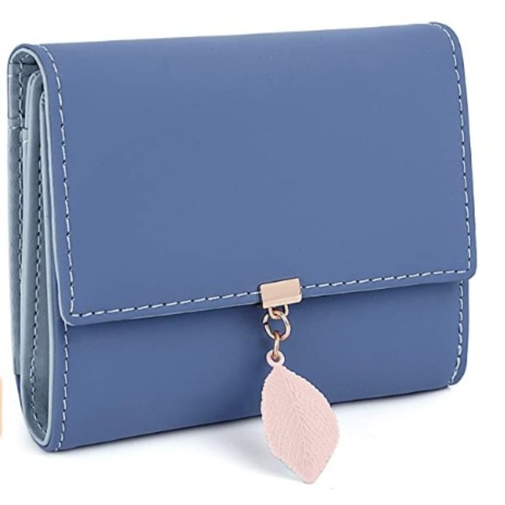 Small Leather Wallet for Women - Picture 6 of 6